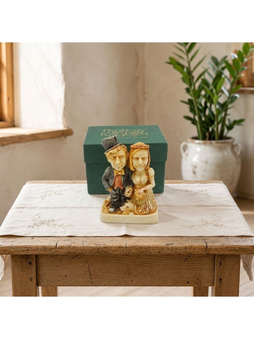 Vintage Harmony Kingdom Big Day RW96 Signed Wedding Figurine 3.1" Boxed